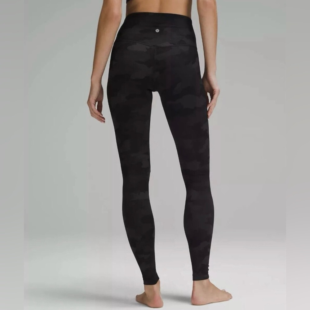 Lululemon black camo Align High-Rise Pant 25” size 10
